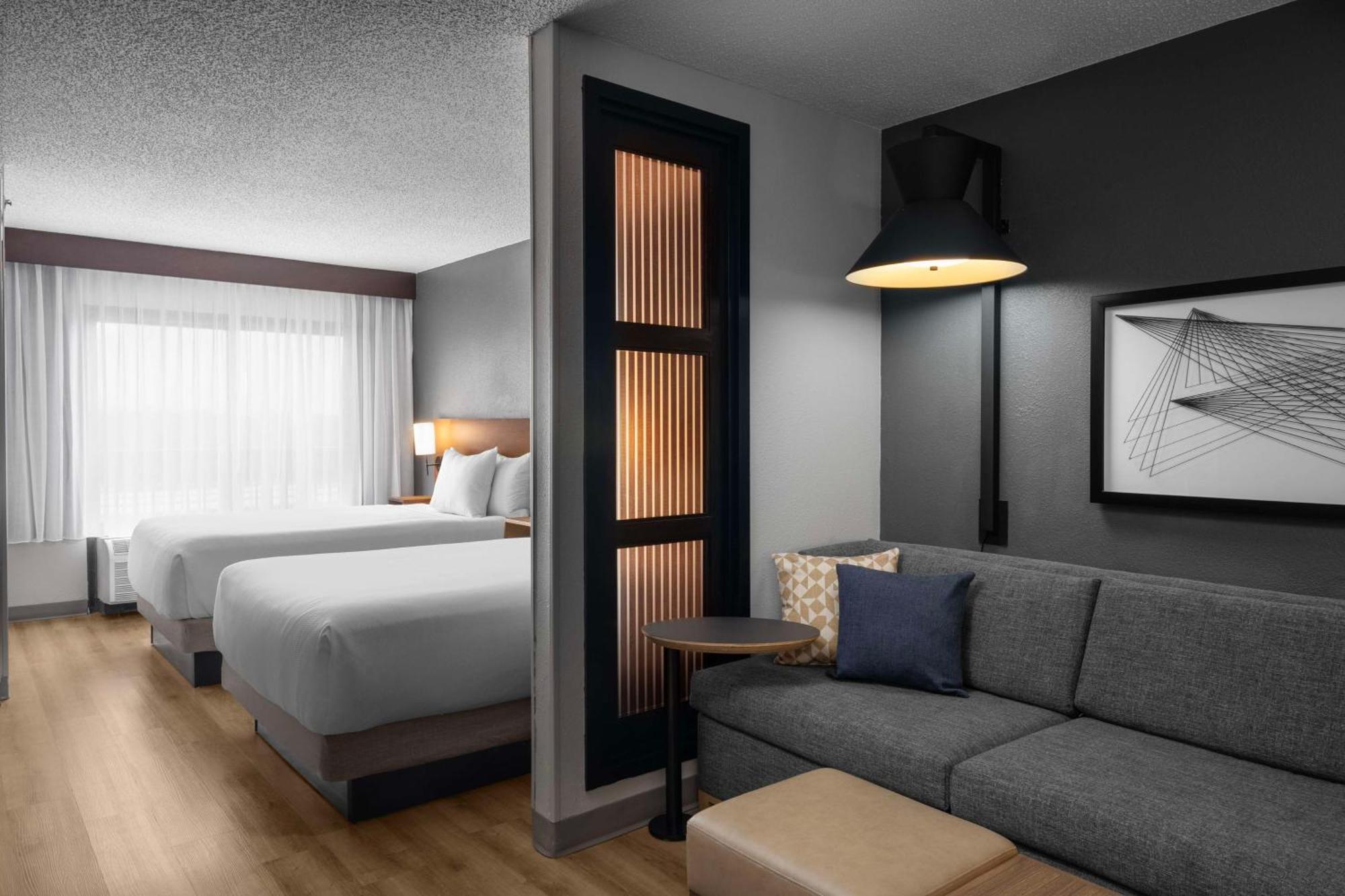 Hyatt Place Orlando Airport Exteriör bild